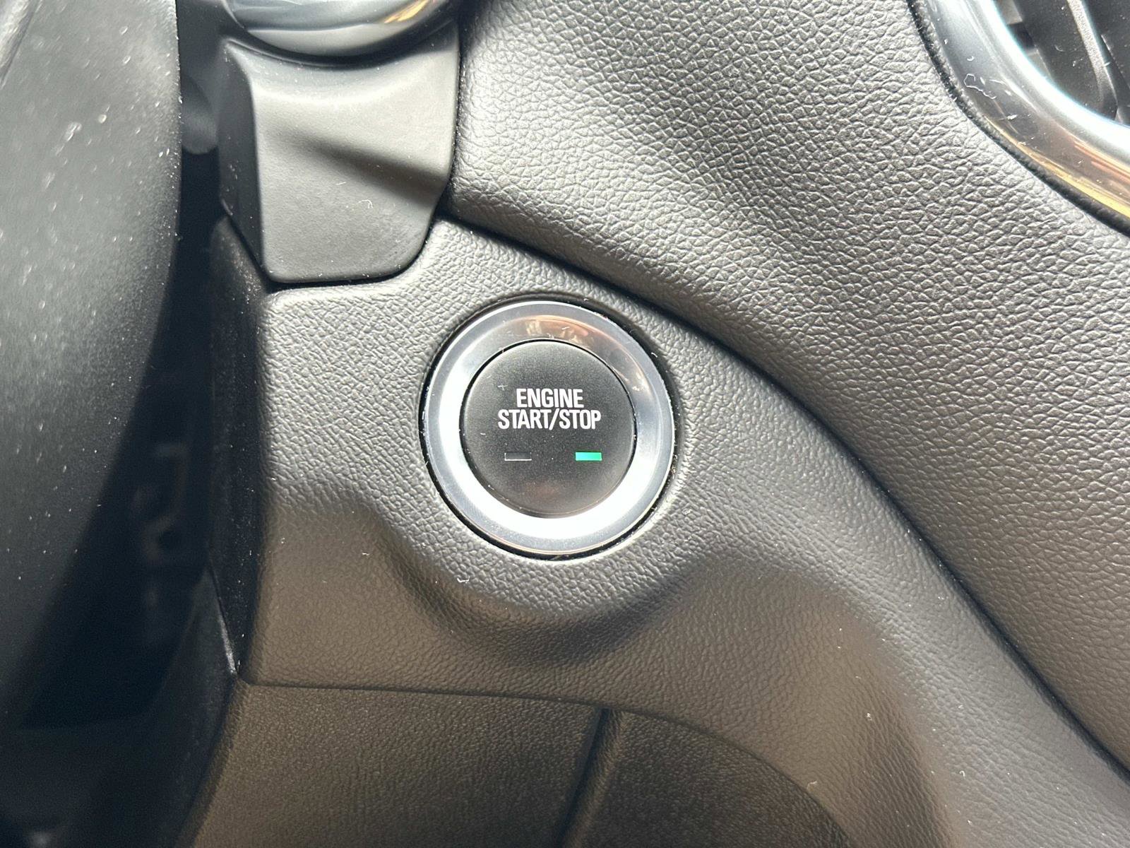 Certified 2021 Chevrolet Equinox LT image 26