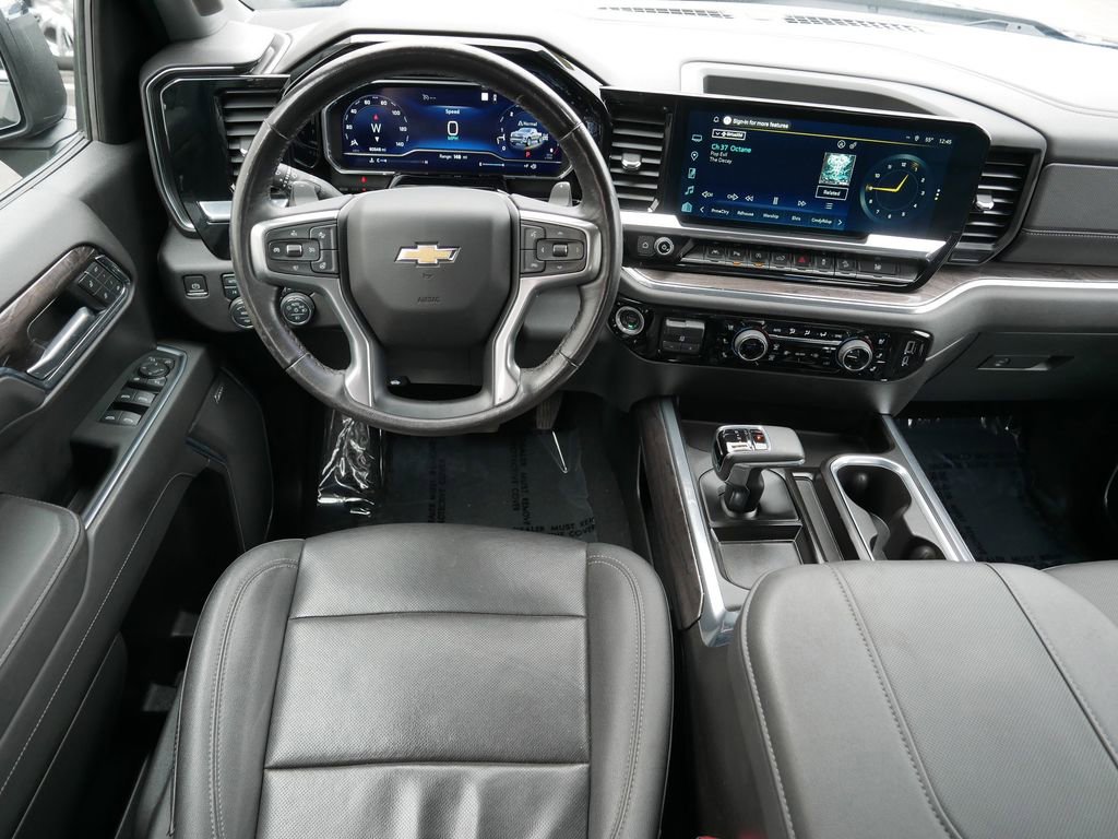 Used 2023 Chevrolet Silverado 1500 LTZ image 17
