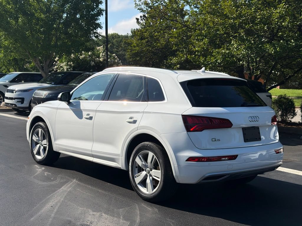 Used 2019 Audi Q5 2.0T Premium Plus w/ Premium Plus Package AWD/4WD image 3