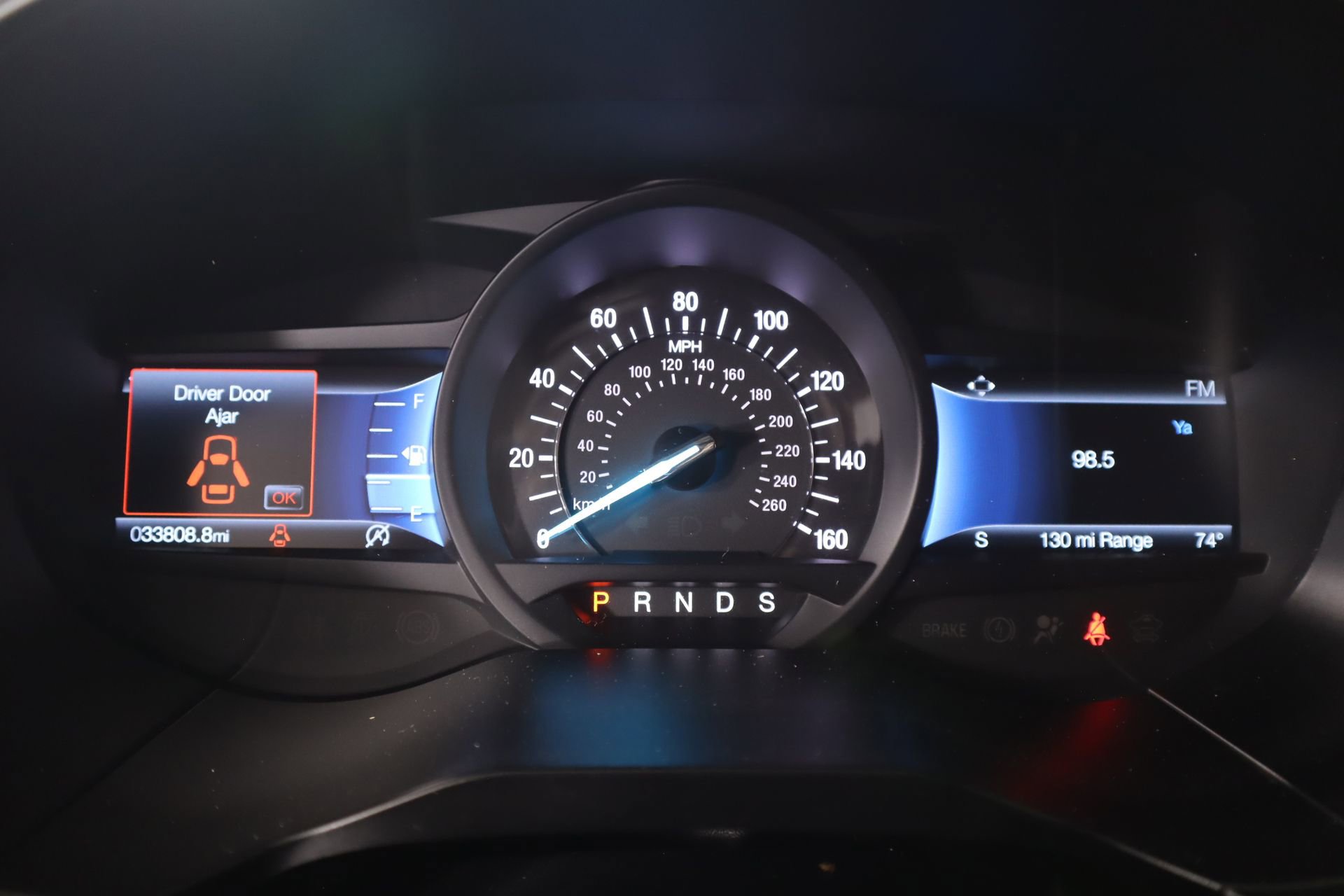 Used 2023 Ford Edge SEL w/ Convenience Package image 4