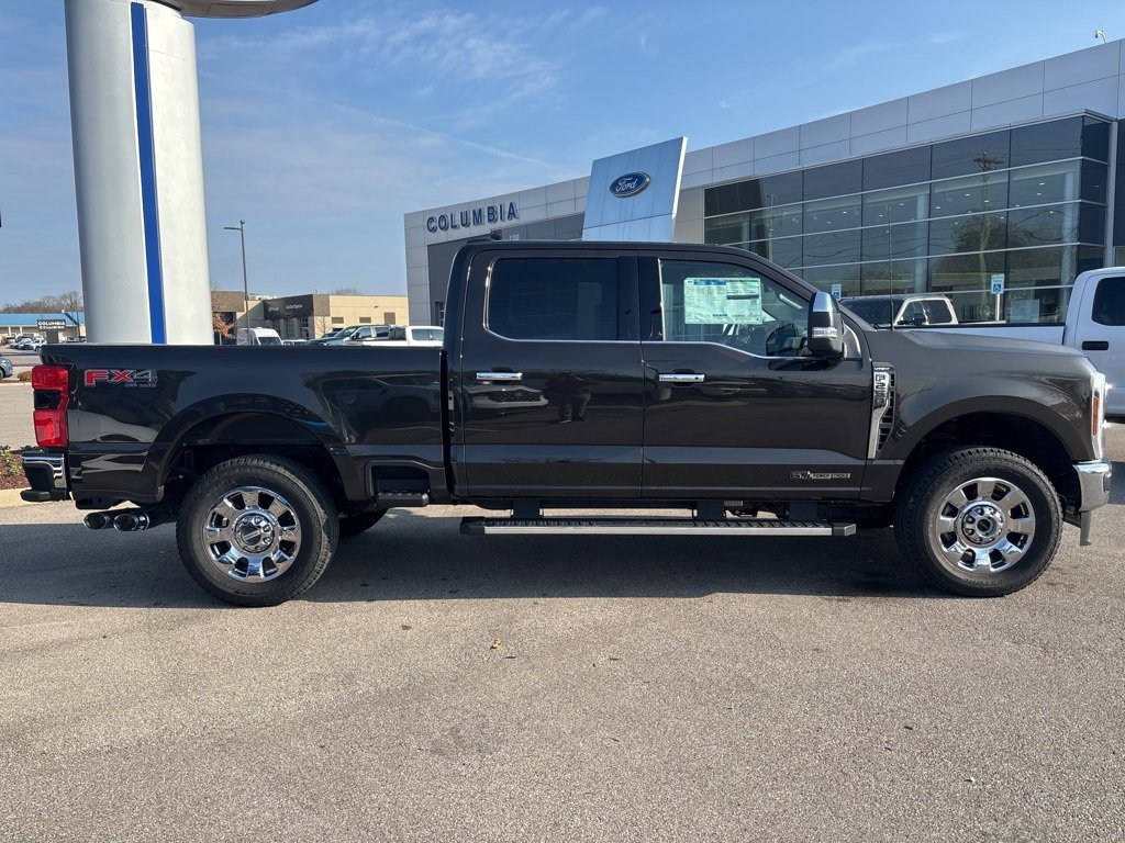 New 2025 Ford F250 Lariat w/ Chrome Package image 11