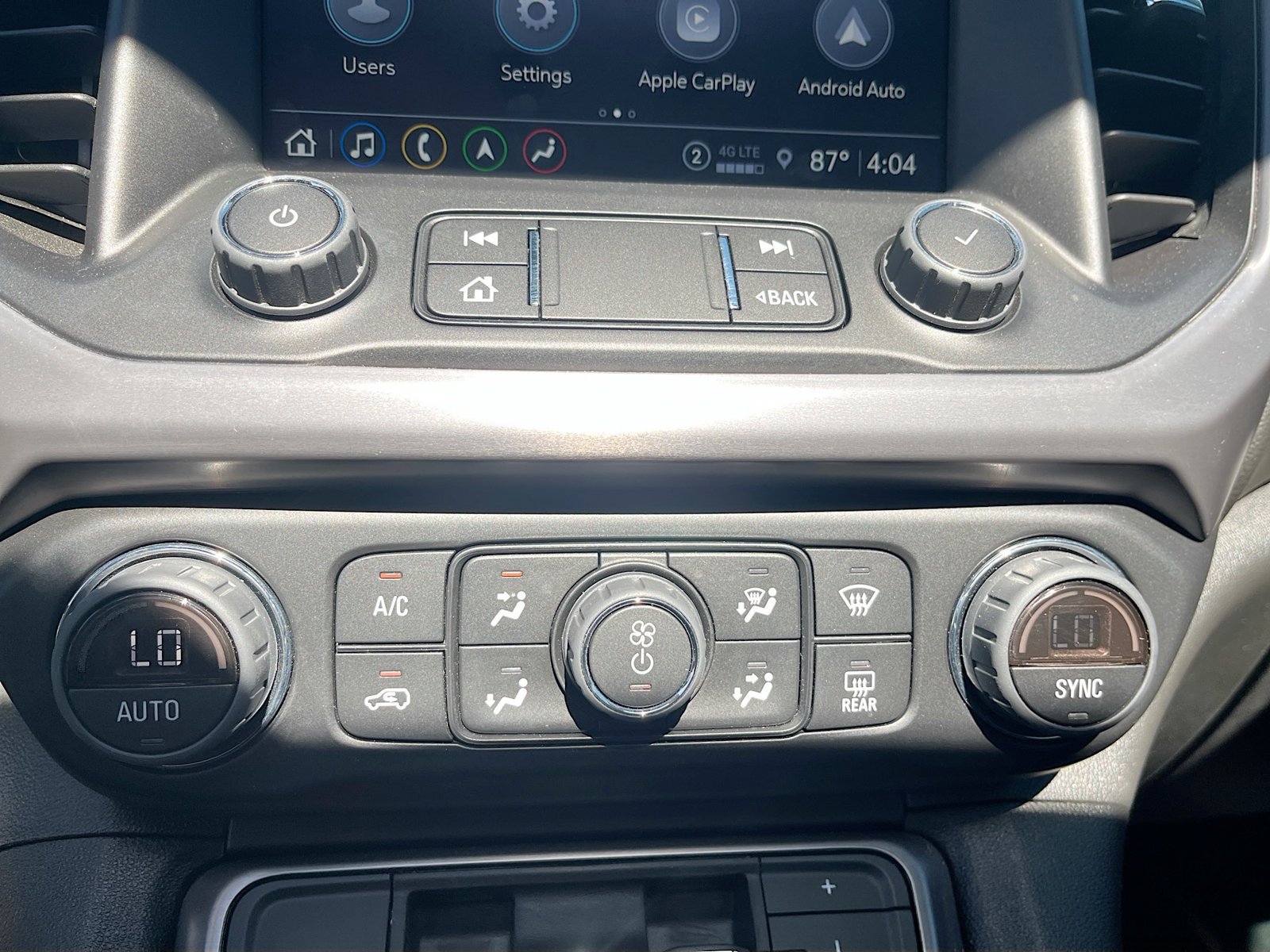 Used 2023 GMC Acadia AT4 w/ Technology Package AWD/4WD image 15