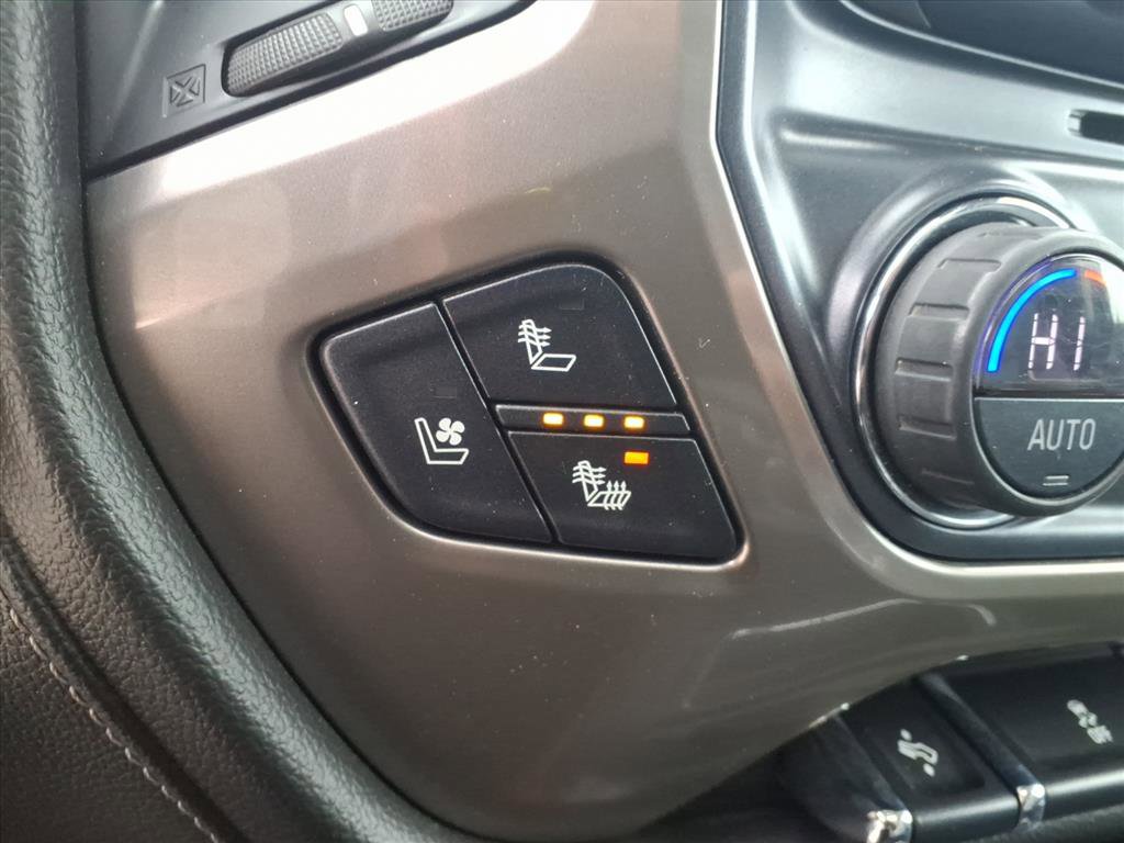 Used 2018 Chevrolet Silverado 1500 High Country image 22