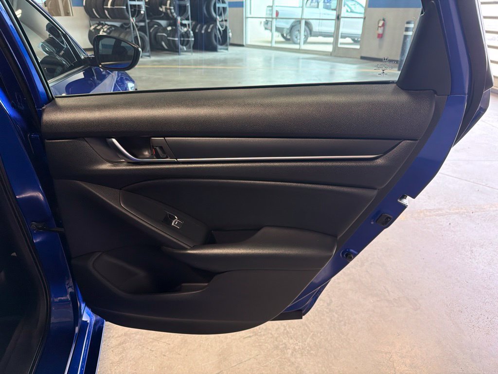 Certified 2022 Honda Accord Sport image 29