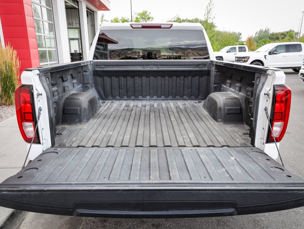 Used 2023 GMC Sierra 1500 Elevation AWD/4WD image 5