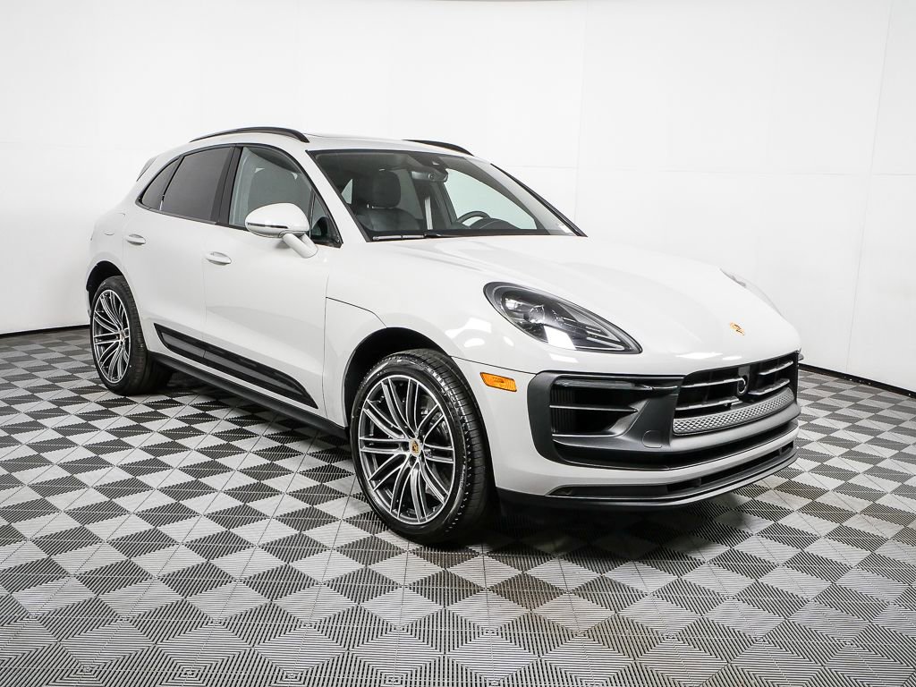 New 2026 Porsche Macan GTS image 29