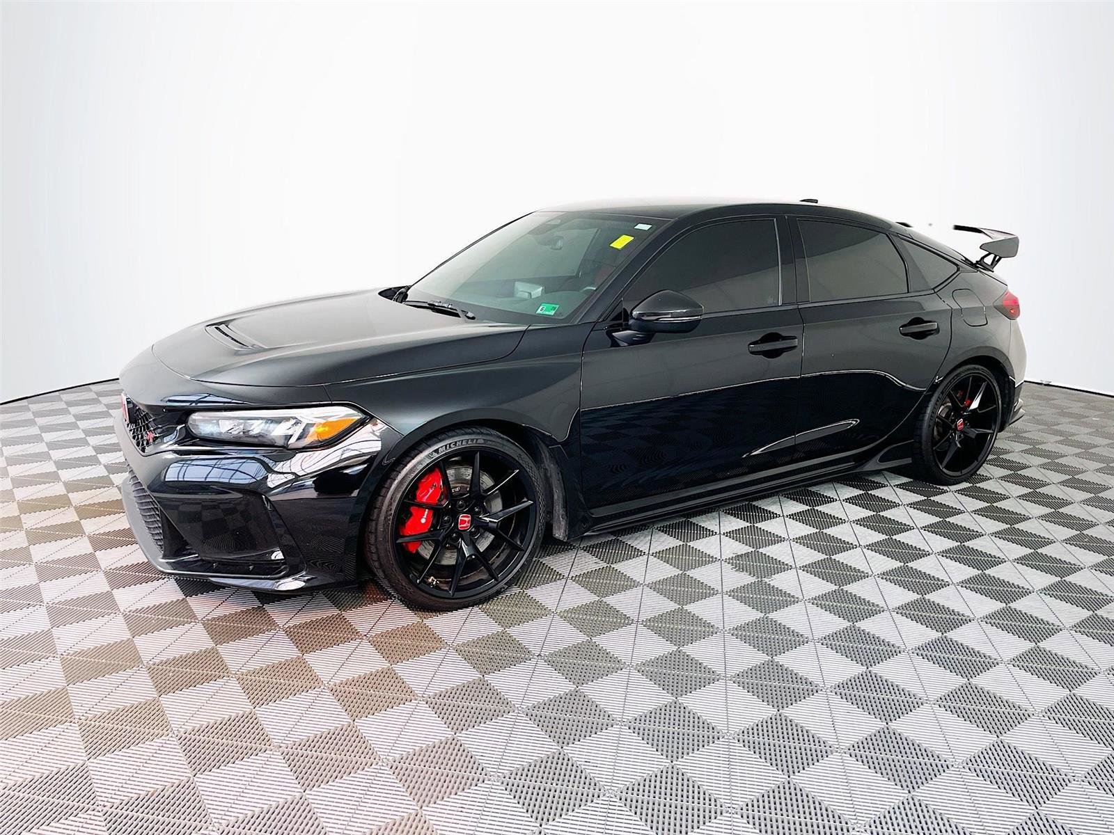 Used 2023 Honda Civic Type R image 4