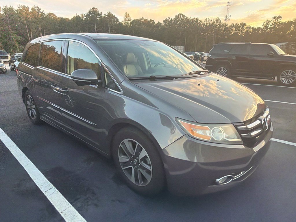 Used 2016 Honda Odyssey Touring image 3