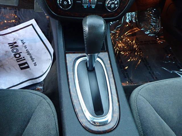 Used 2014 Chevrolet Impala LT w/ LT Sunroof Package image 18