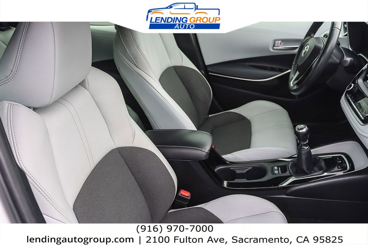 Used 2021 Toyota Corolla XSE image 15