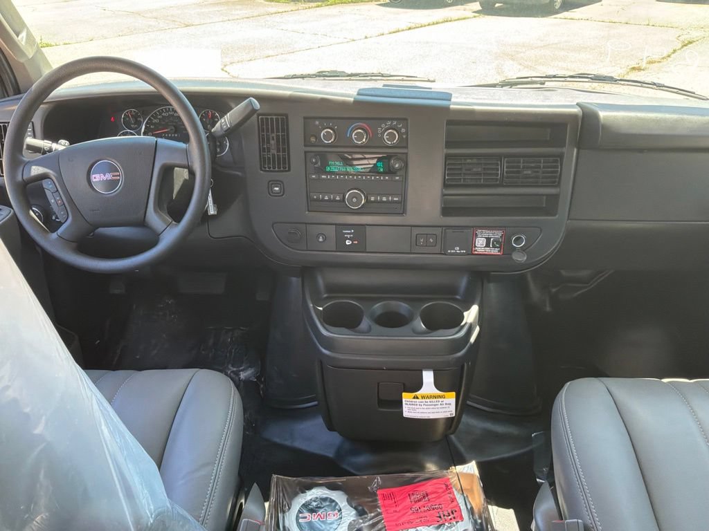 New 2026 GMC Savana 2500 Extended w/ Safety Package RWD image 28