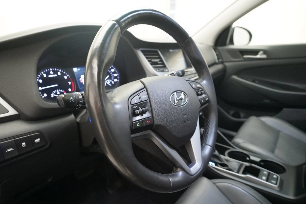 Used 2018 Hyundai Tucson Limited w/ Ultimate Package 02 AWD/4WD image 8
