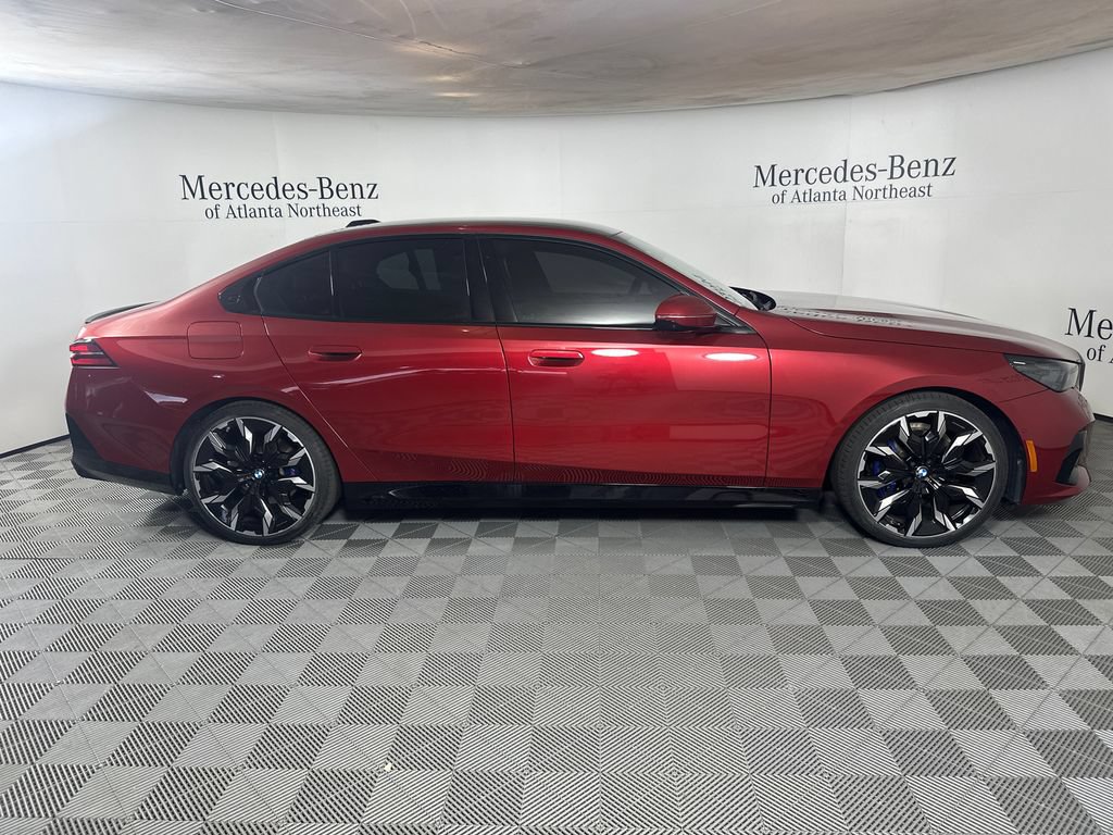 Used 2024 BMW 530i w/ Executive Package RWD image 8