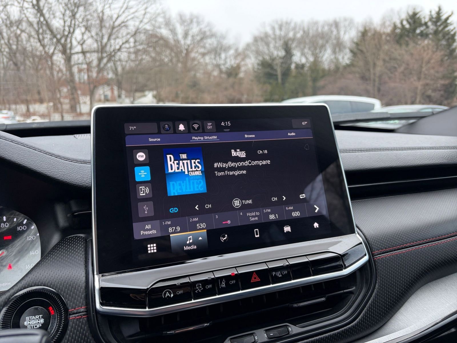 Used 2025 Jeep Compass Trailhawk image 20