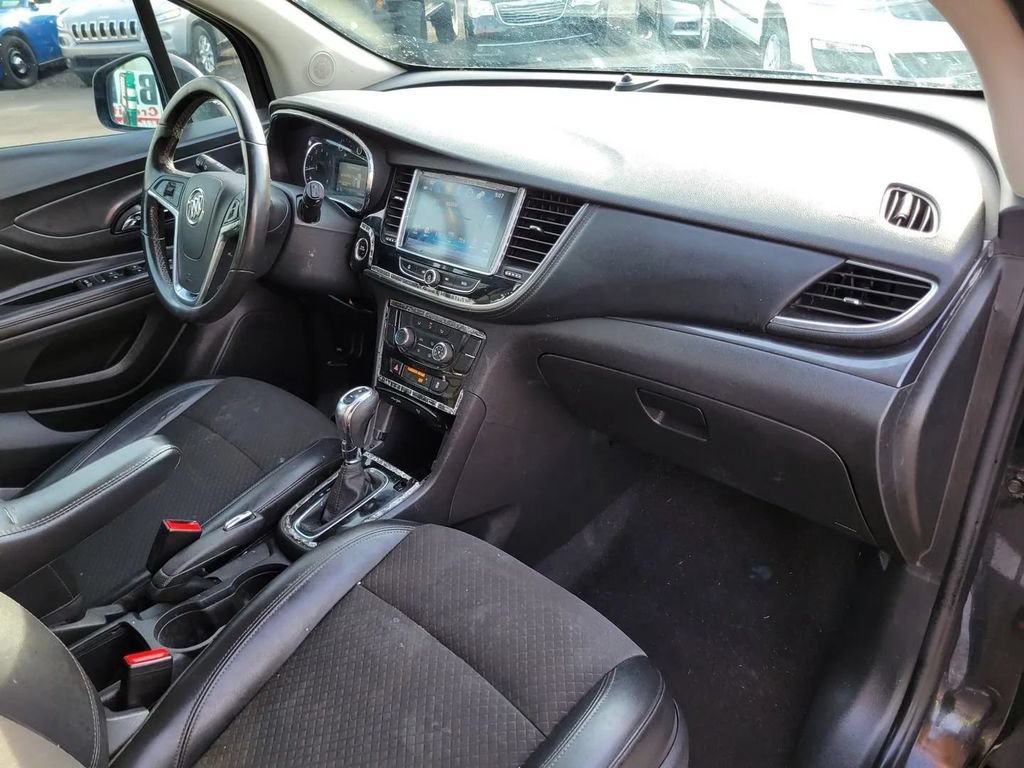 Used 2018 Buick Encore Preferred AWD/4WD image 10