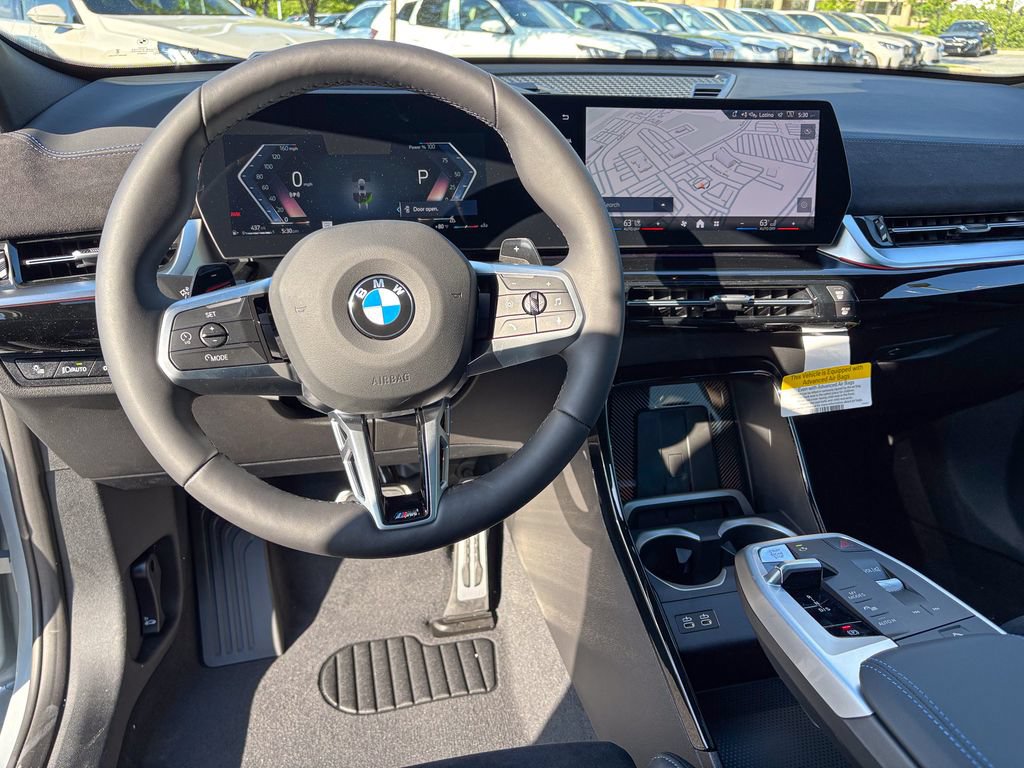 New 2026 BMW X2 xDrive28i AWD/4WD image 17