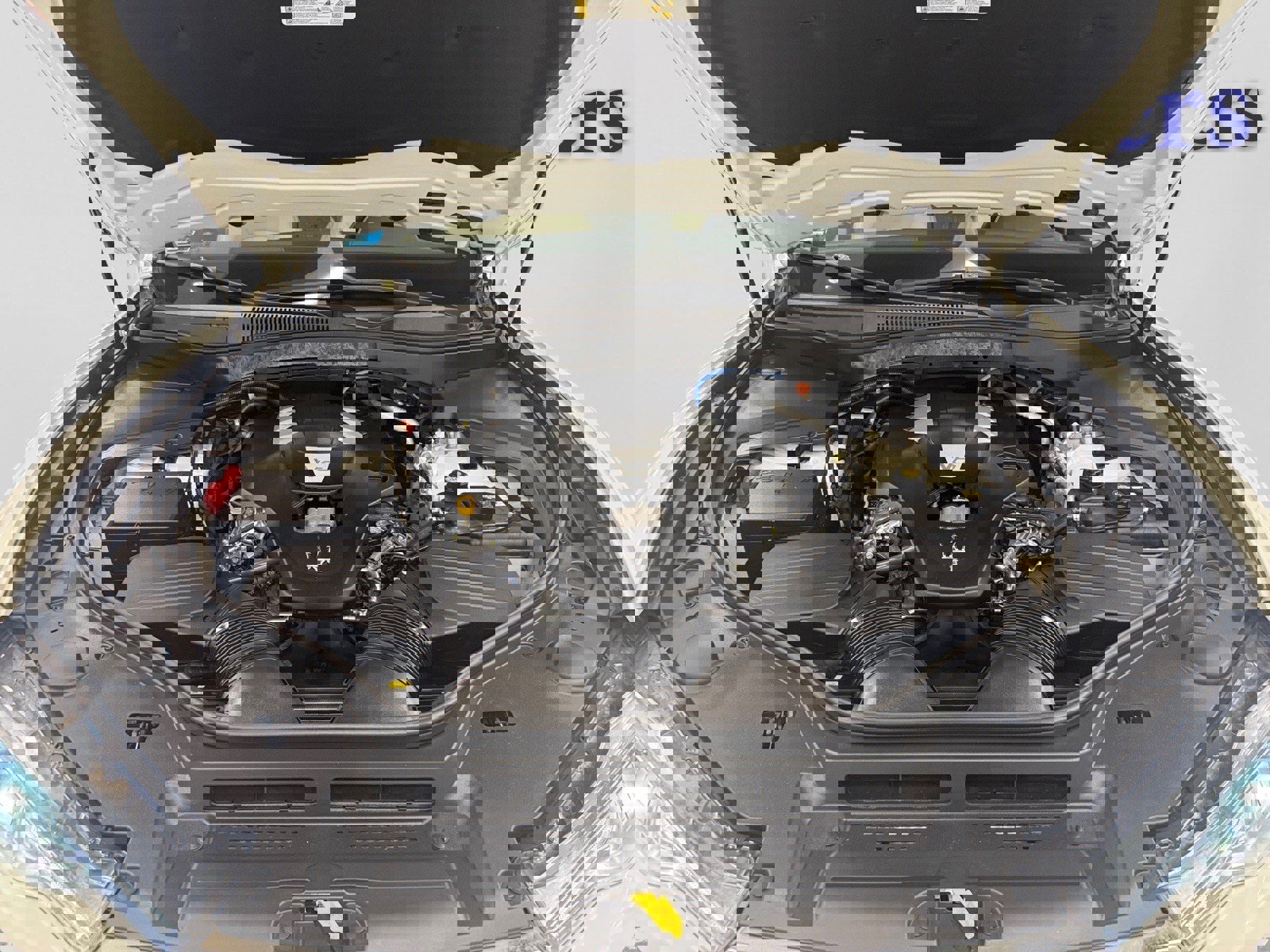 Used 2022 Maserati Levante GT image 5