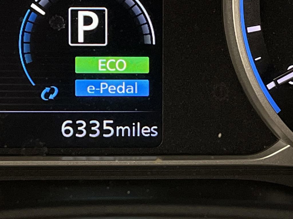 Used 2025 Nissan Leaf SV Plus image 6