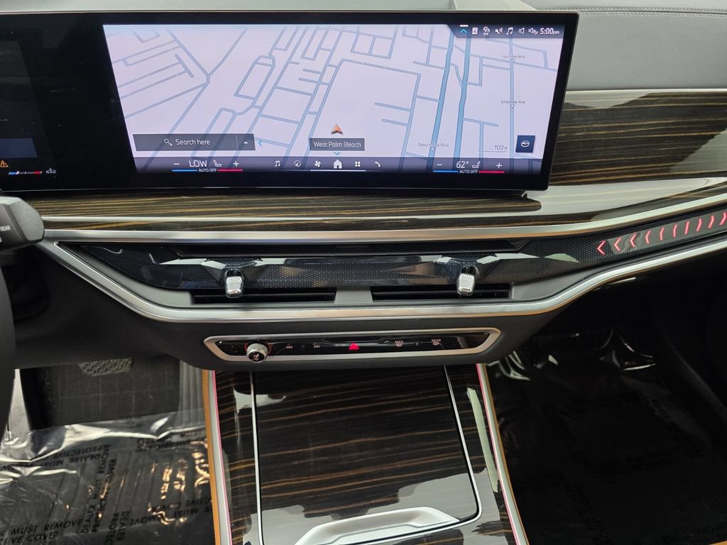 Certified 2025 BMW X5 sDrive40i w/ Premium Package RWD image 24