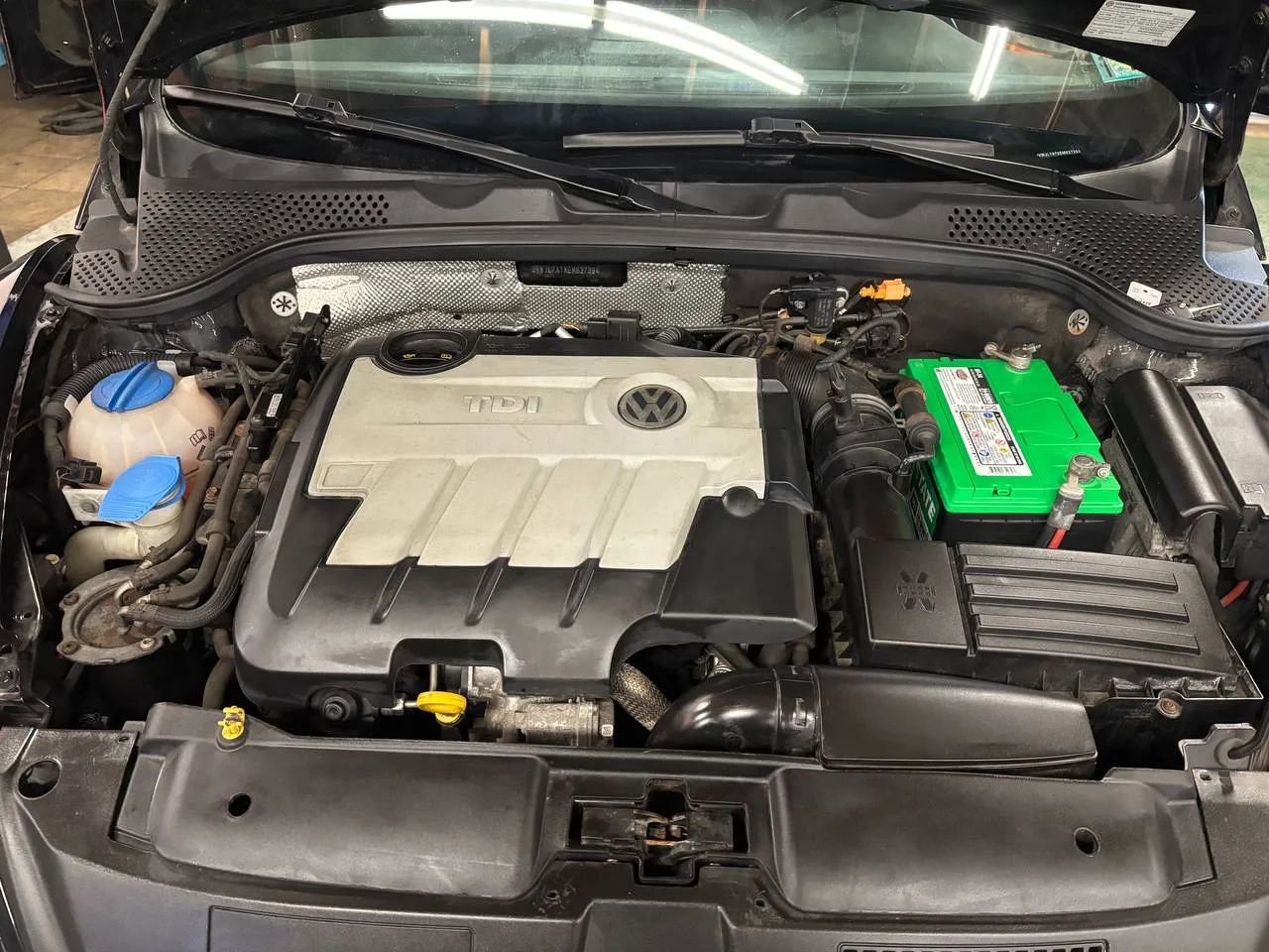 Used 2014 Volkswagen Beetle TDI image 20