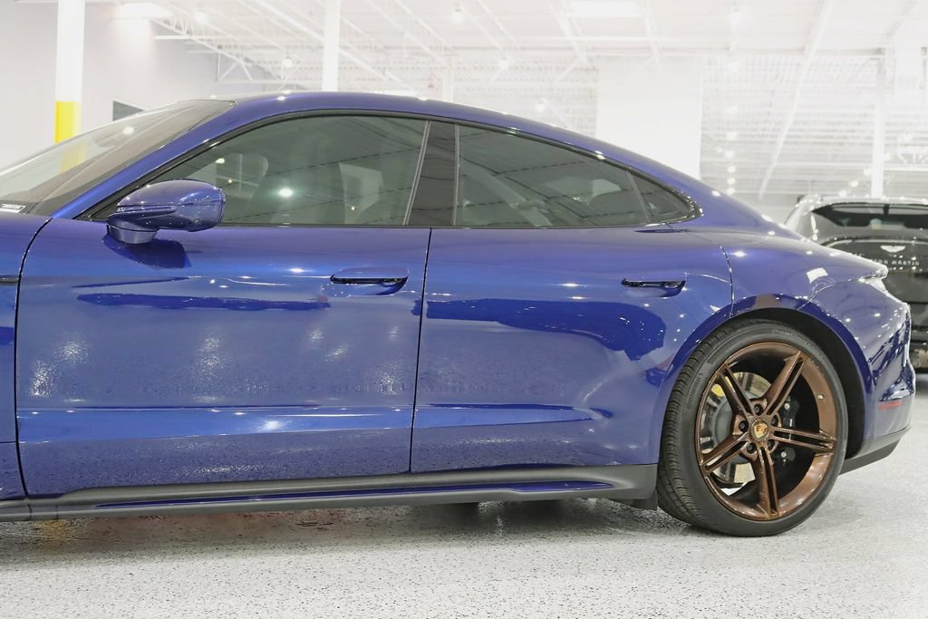 Used 2020 Porsche Taycan Turbo AWD/4WD image 3