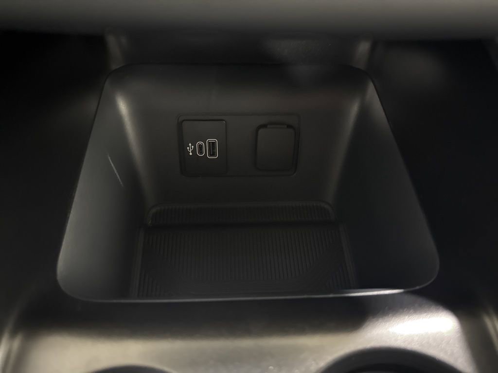 New 2026 Ford Explorer Active w/ Active Comfort Package image 28