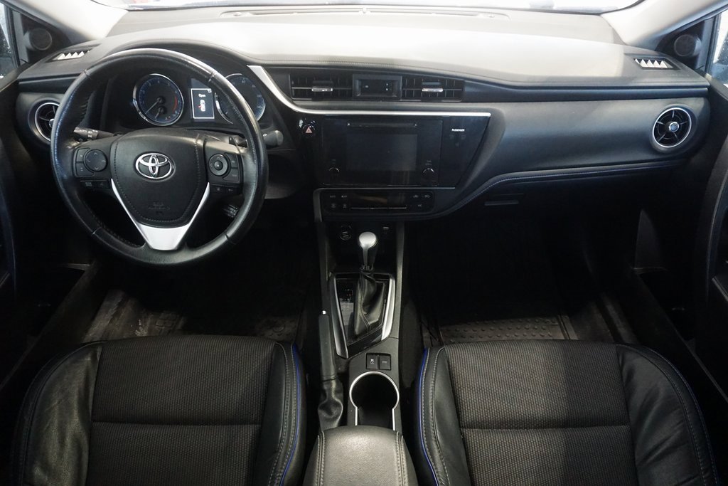 Used 2017 Toyota Corolla SE image 21