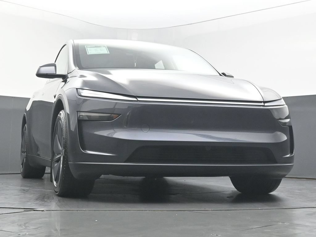 Used 2026 Tesla Model Y Long Range AWD/4WD image 46