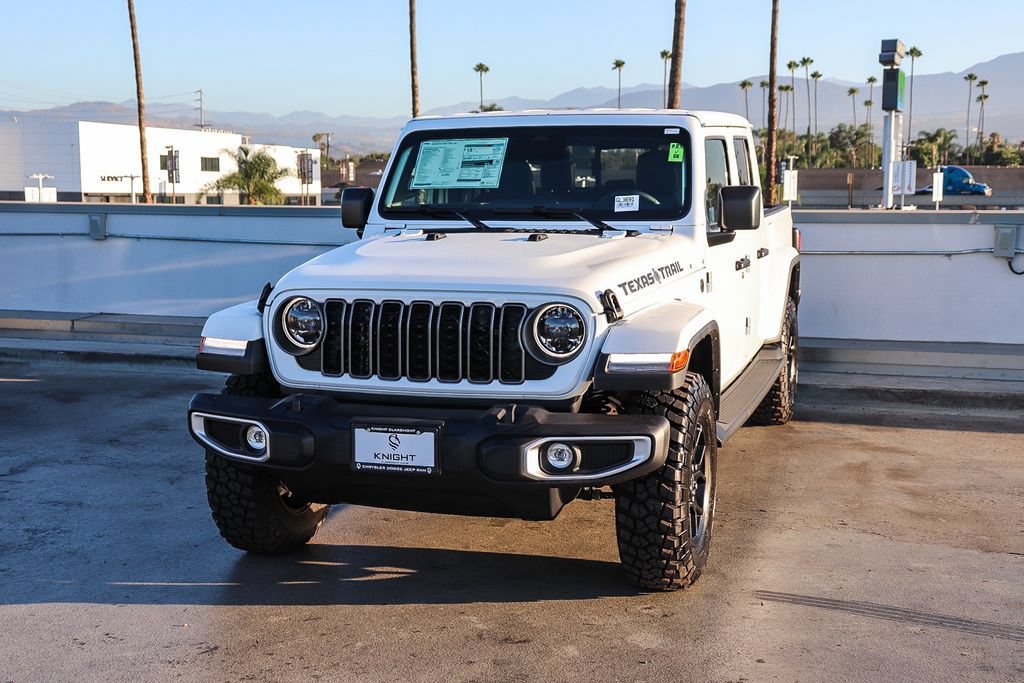 New 2026 Jeep Gladiator Sport AWD/4WD image 4