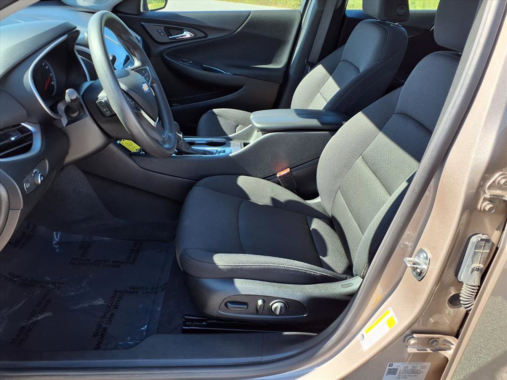 Used 2023 Chevrolet Malibu LT image 26