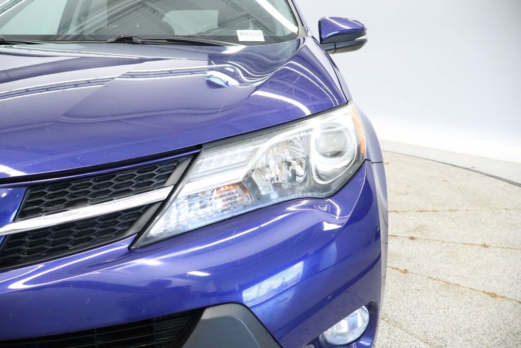 Used 2015 Toyota RAV4 XLE AWD/4WD image 13