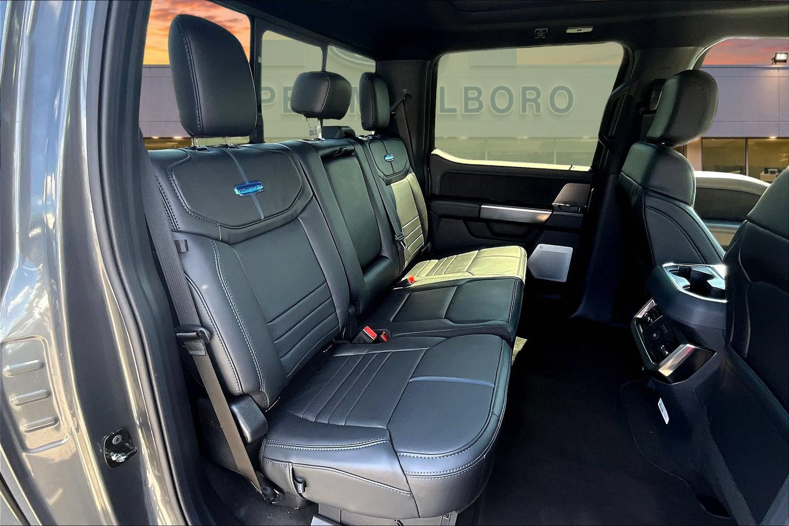 New 2026 Ford F250 Platinum AWD/4WD image 9