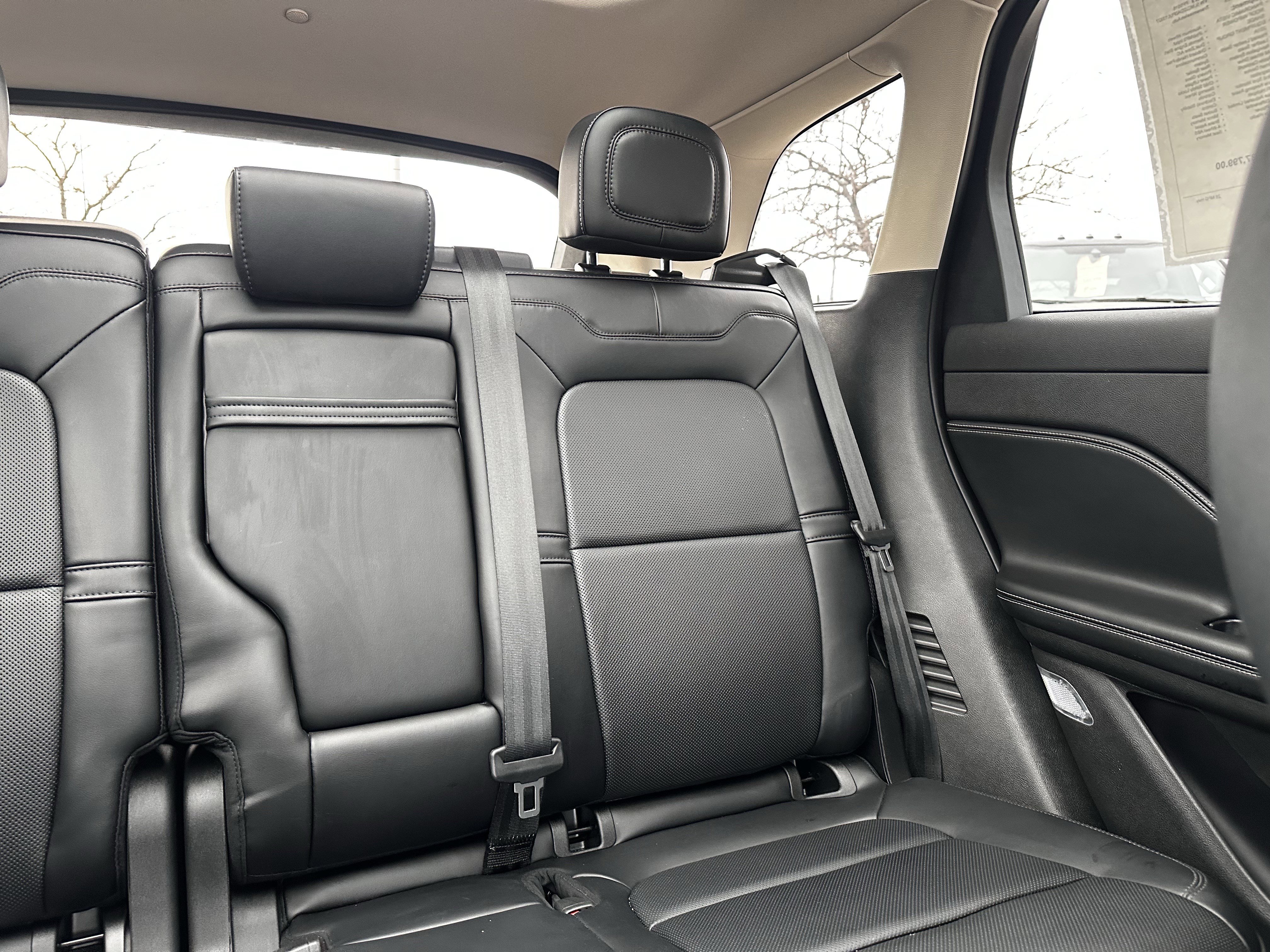 Used 2023 Lincoln Corsair Reserve w/ Equipment Group 201A image 14