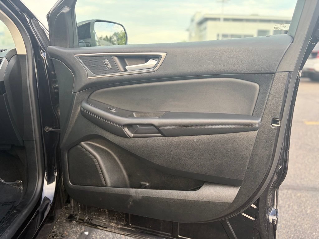 Used 2024 Ford Edge SEL w/ Convenience Package AWD/4WD image 17