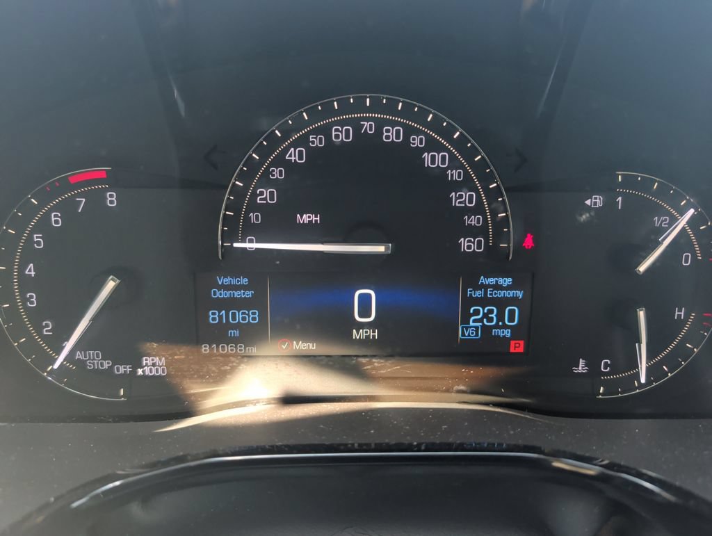 Used 2018 Cadillac XT5 Luxury w/ Driver Awareness Package FWD image 12