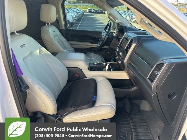 Used 2019 Ford Expedition Platinum AWD/4WD image 16