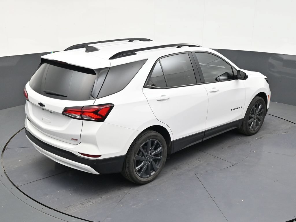 Used 2024 Chevrolet Equinox RS FWD image 15