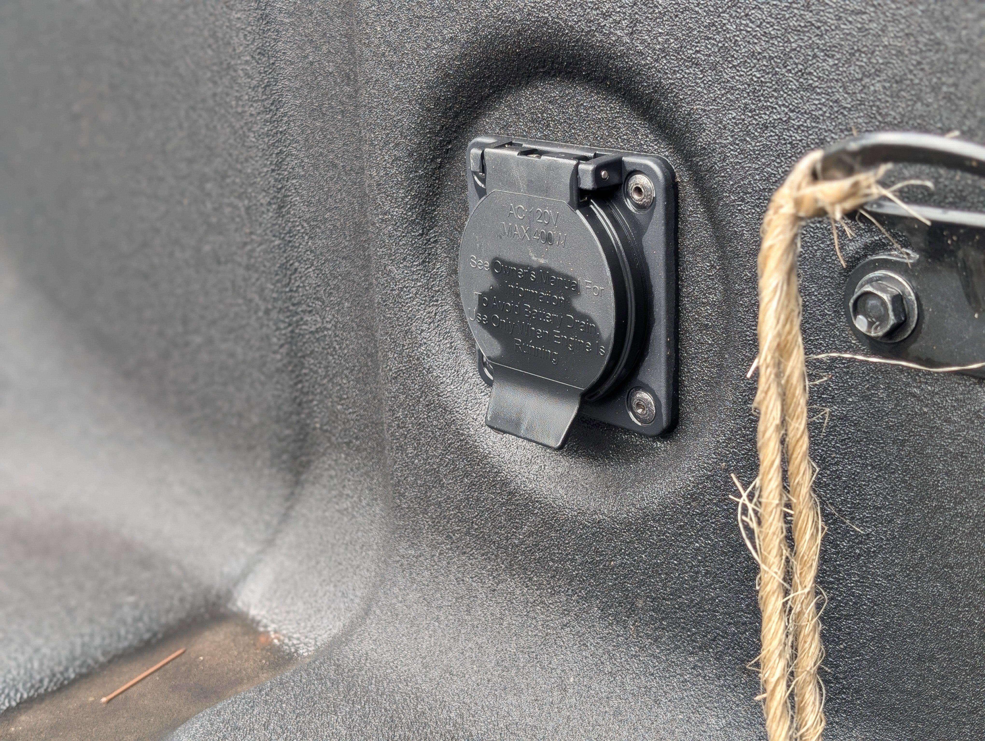 Used 2023 Nissan Frontier PRO-4X w/ Pro Convenience Package image 42