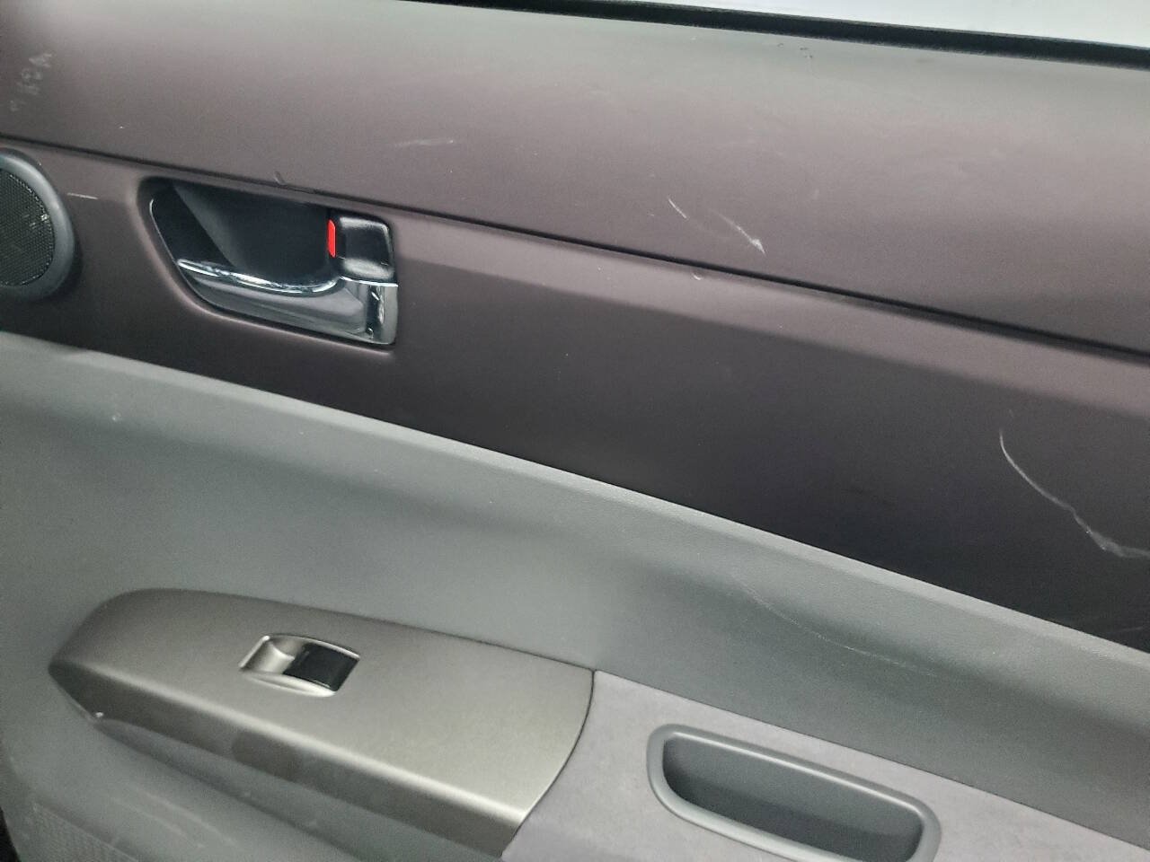Used 2005 Toyota Prius FWD image 18