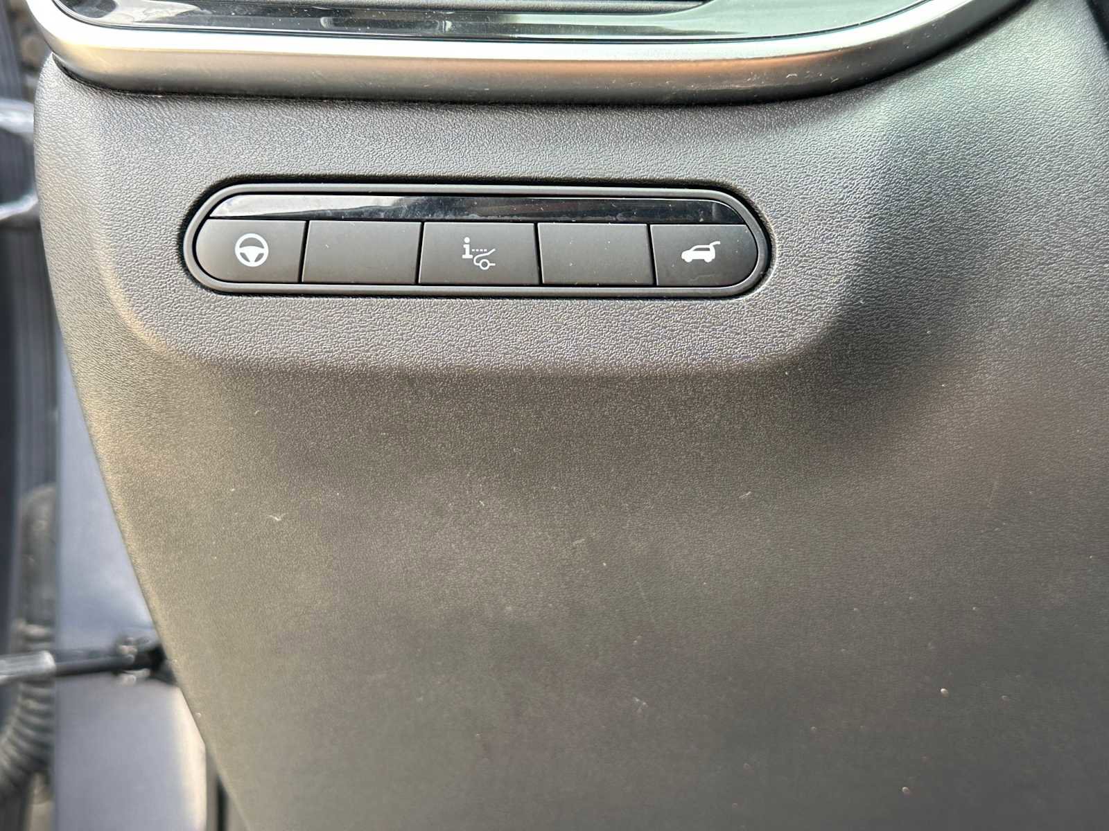 Used 2023 INFINITI QX60 Sensory w/ Vision Package image 17