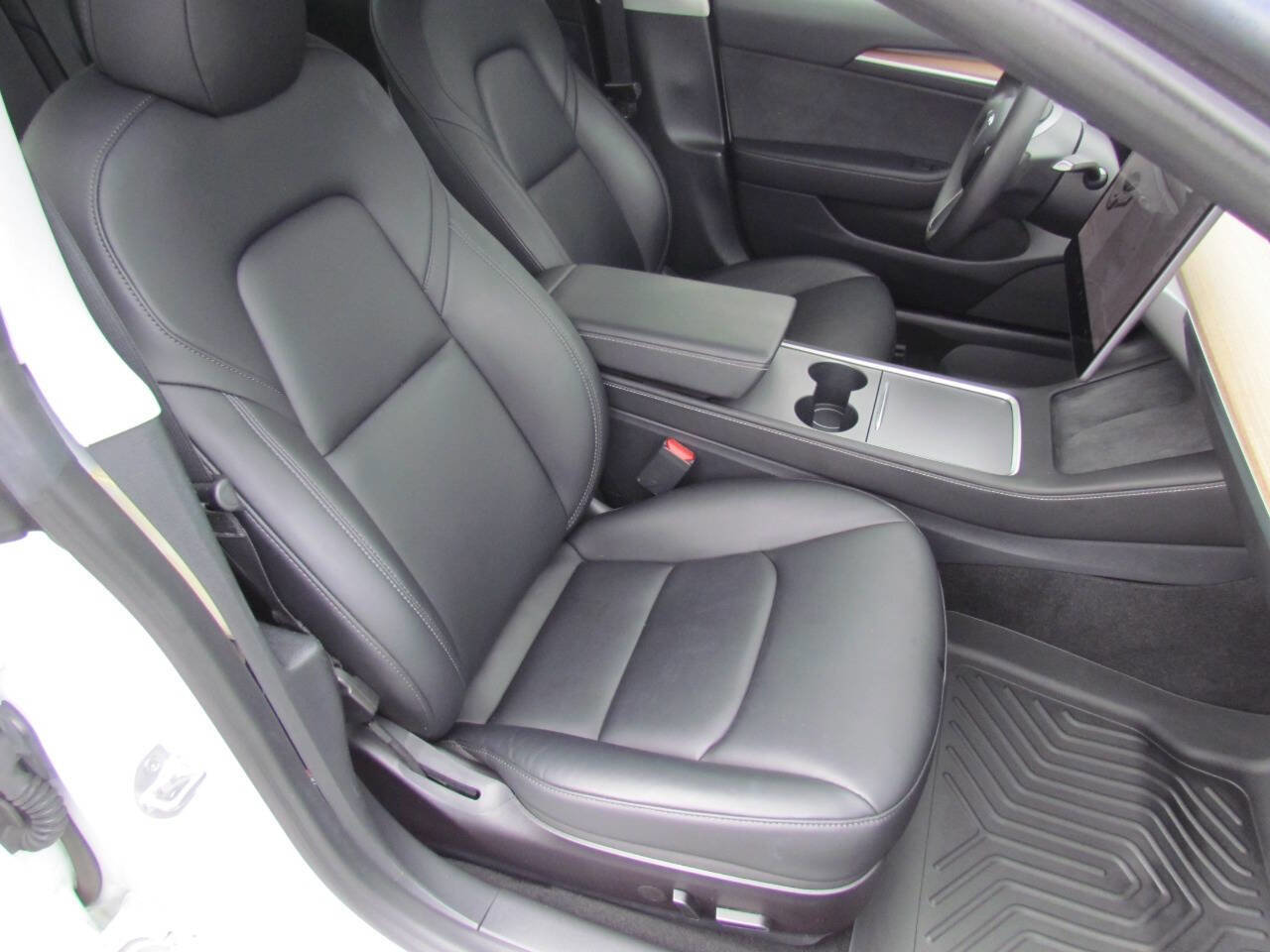 Used 2021 Tesla Model 3 Long Range image 18