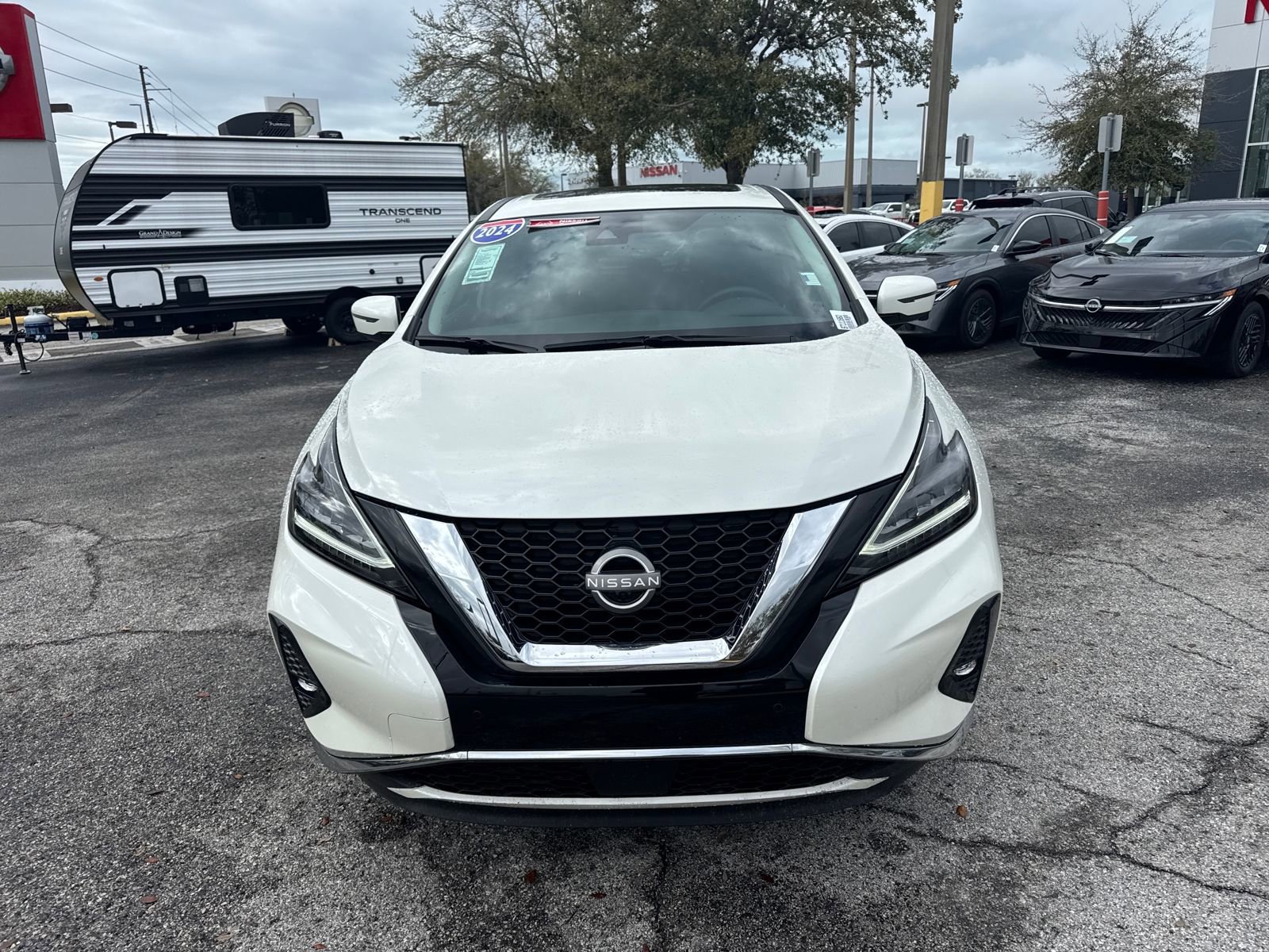 Used 2024 Nissan Murano SL image 3