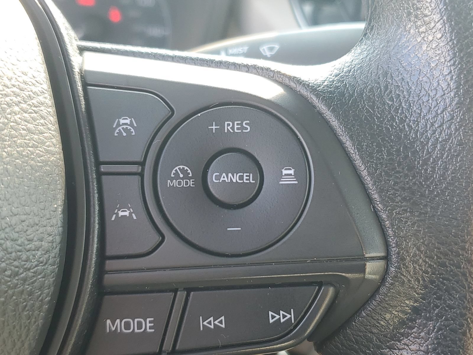 Certified 2024 Toyota Corolla Cross L AWD/4WD image 23