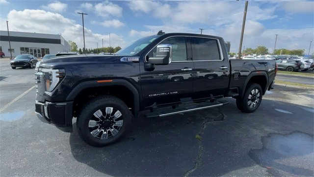 New 2025 GMC Sierra 2500 Denali image 6