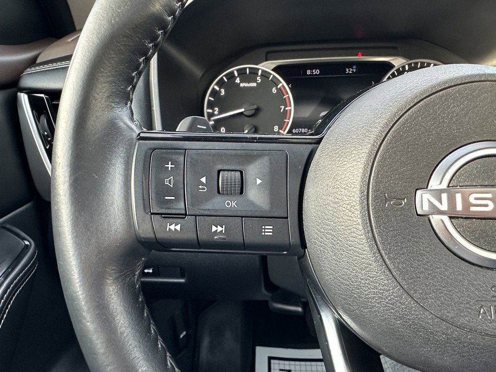 Used 2023 Nissan Rogue SL w/ SL Premium Package image 29