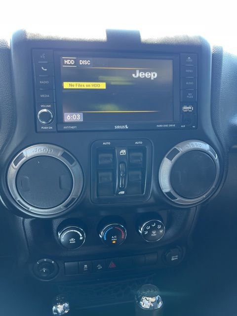 Used 2015 Jeep Wrangler Unlimited Sport w/ Quick Order Package 24S AWD/4WD image 40