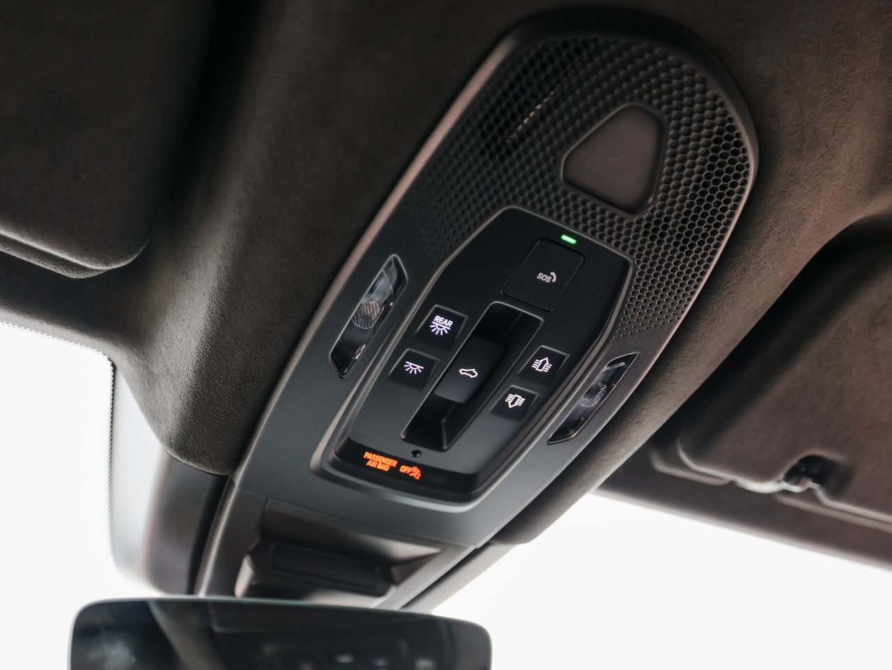 New 2025 Porsche Cayenne GTS image 21