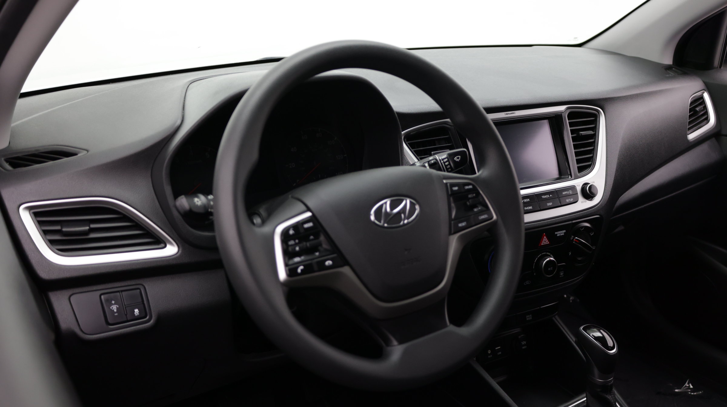 Used 2022 Hyundai Accent SEL FWD image 8
