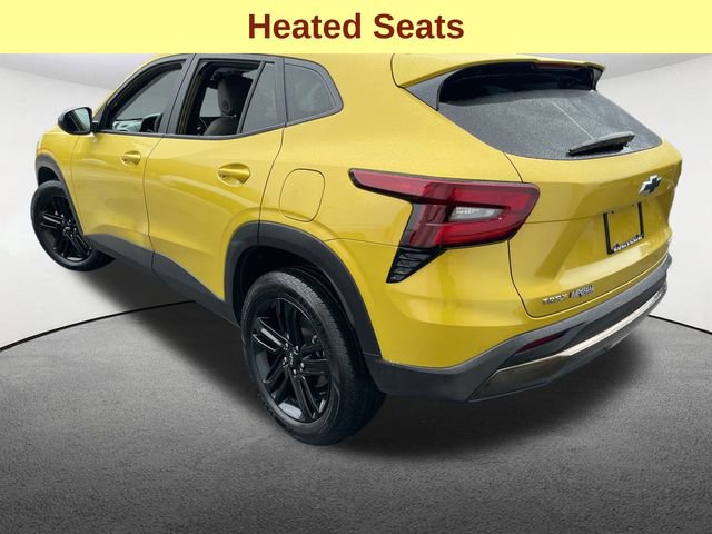 Used 2024 Chevrolet Trax ACTIV w/ Driver Confidence Package image 10