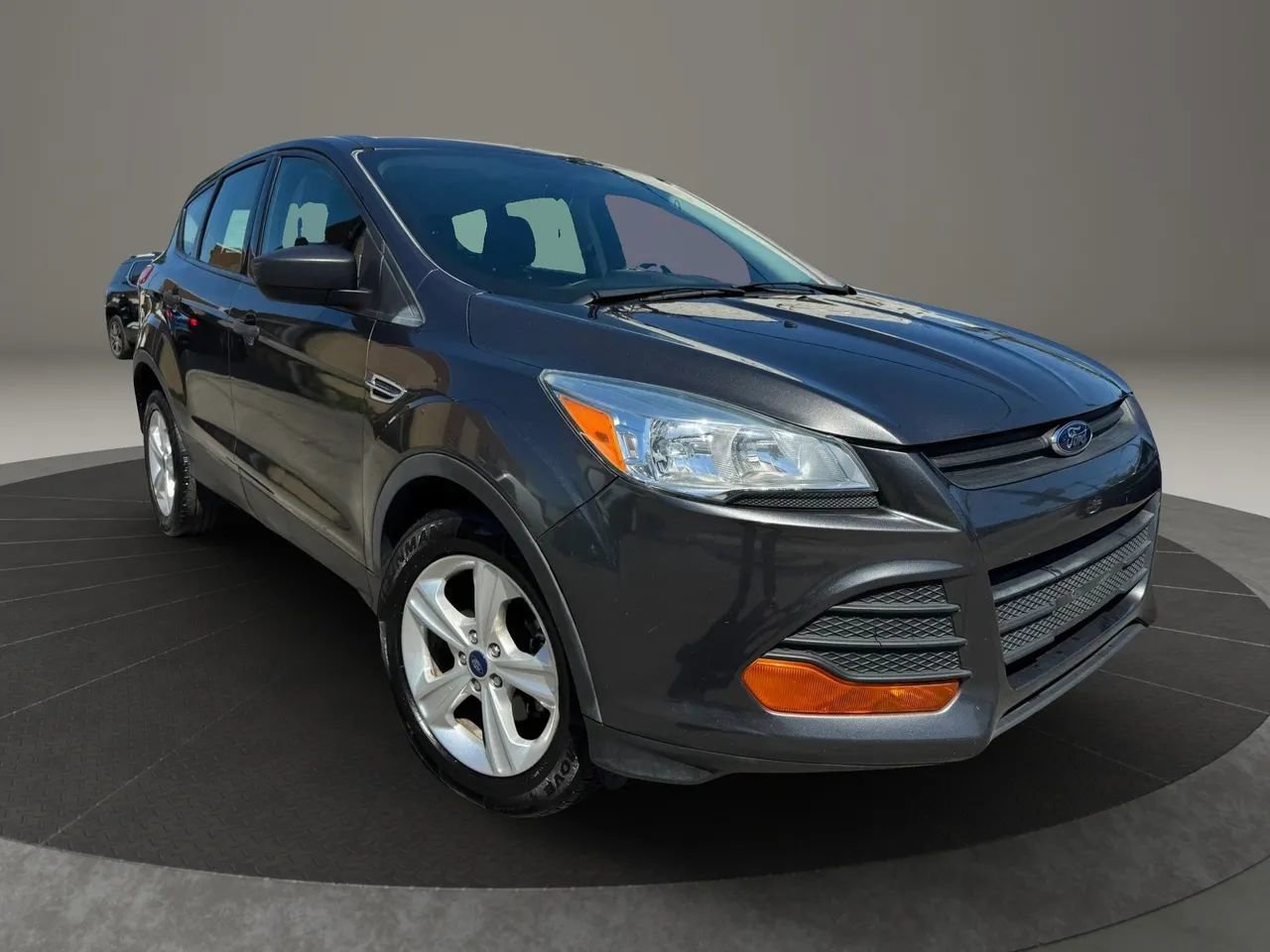 Used 2015 Ford Escape S FWD image 7